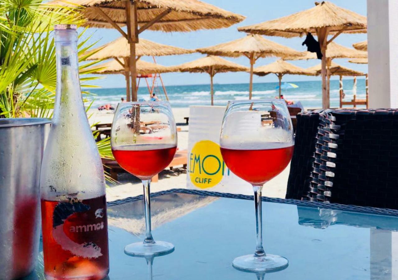 Lemon Cliff Luxury B&B Mamaia Exterior foto