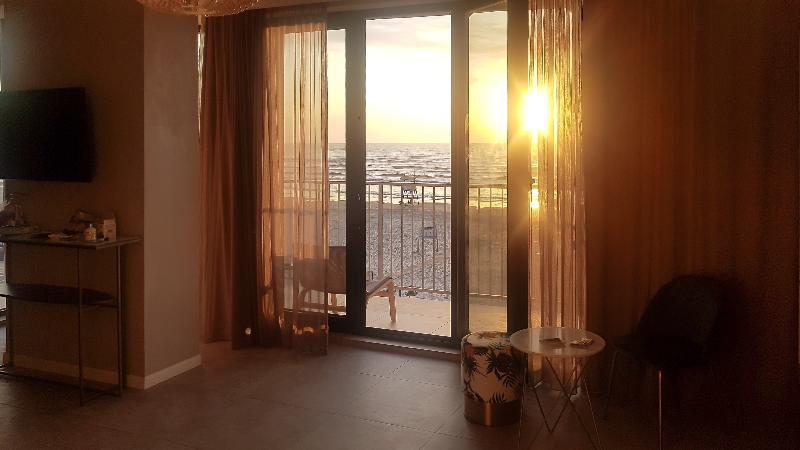 Lemon Cliff Luxury B&B Mamaia Exterior foto